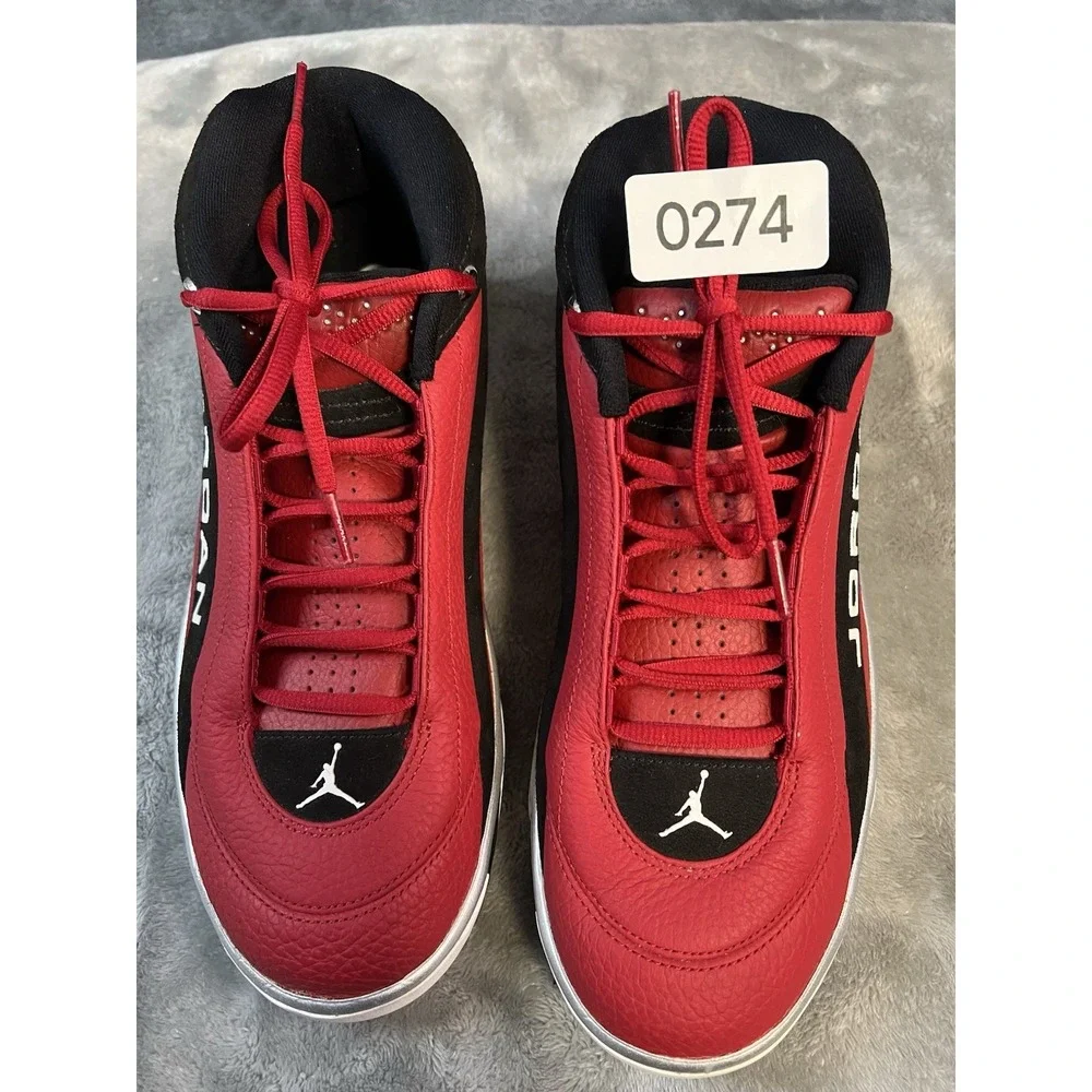 Size 9.5 - Air Jordan Team Showcase Gym Red Black